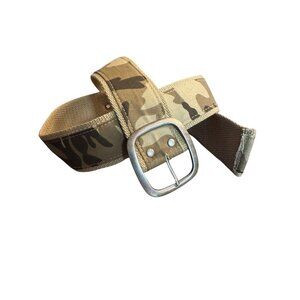 Camouflage Canvas Belt With A Traditional Square Metal Prong Buckle